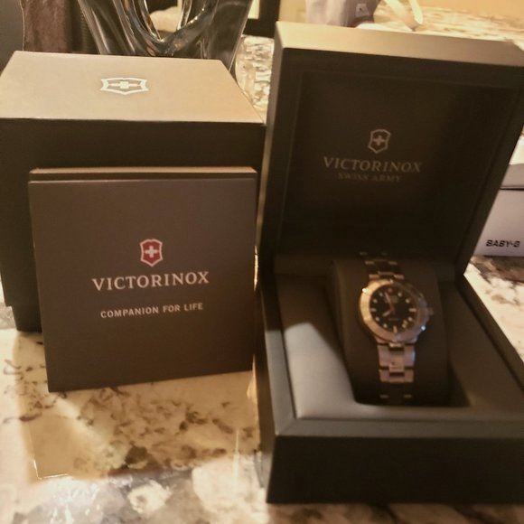 Victorinox Women\'s Watch